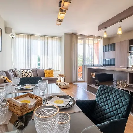Deja Vu, Cozy & Quiet 1 Bdr Fast Wi-fi Apartment