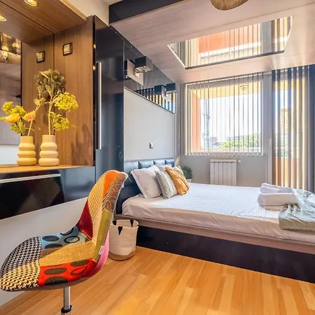 Apartment Deja Vu, Cozy & Quiet 1 Bdr Fast Wi-fi *
