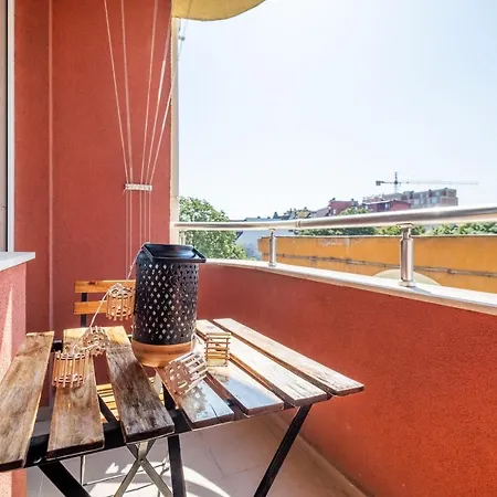 Deja Vu, Cozy & Quiet 1 Bdr Fast Wi-fi Apartment Sofia